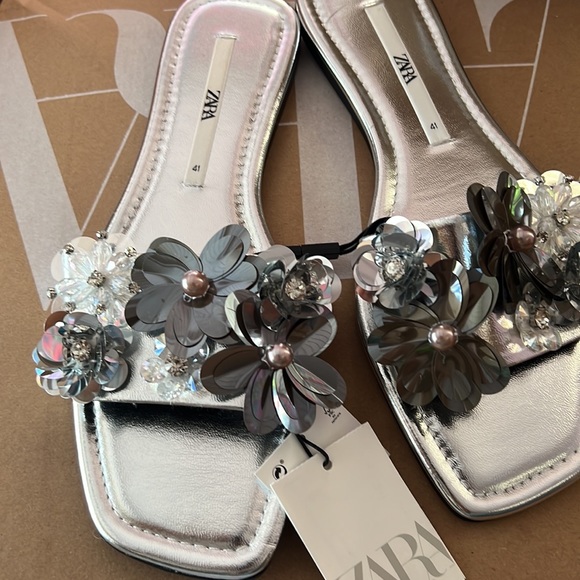 Zara Metallic Floral Appliqué Square Toe Sandals - Picture 9 of 11